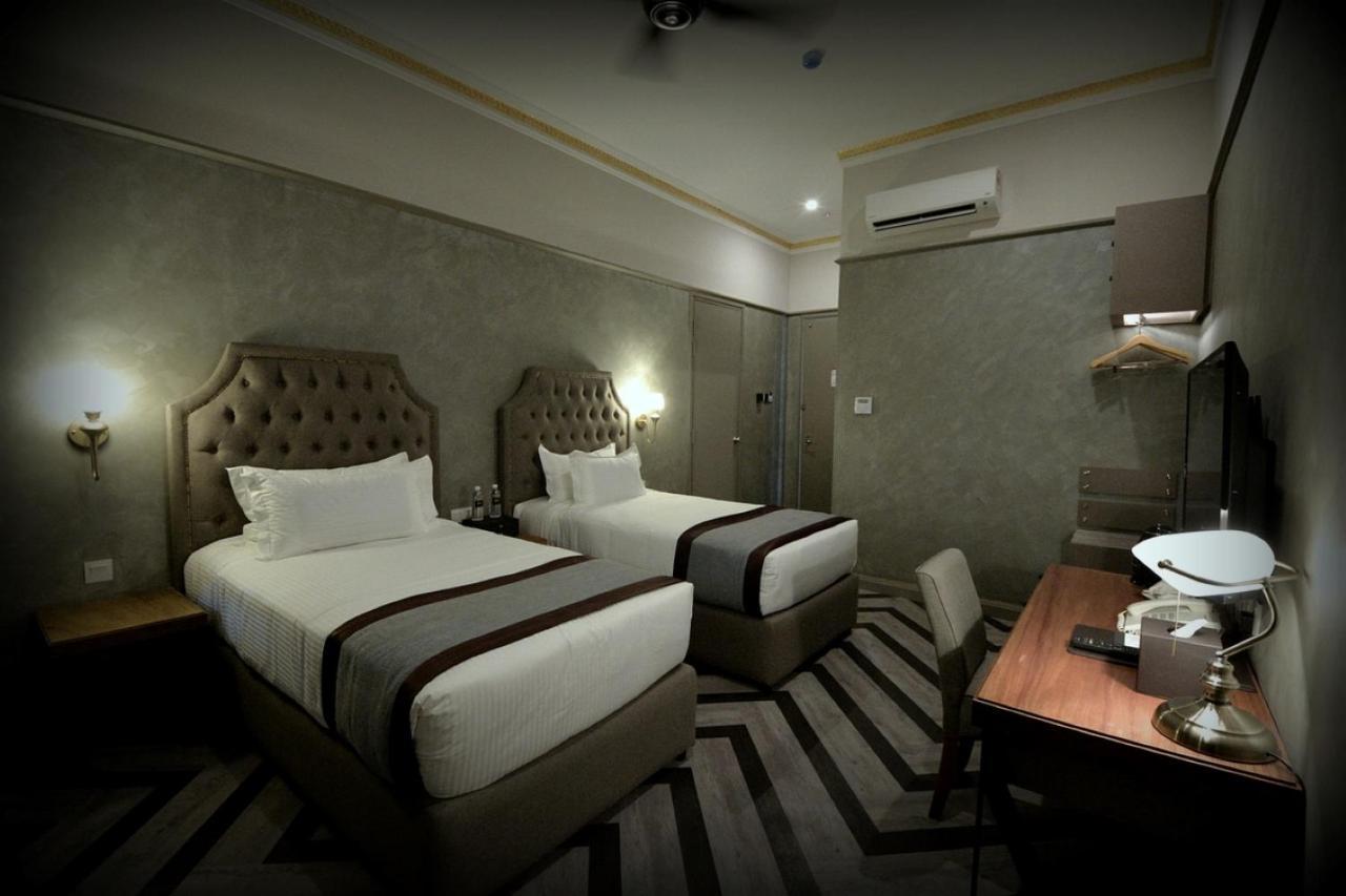 1969 Business Suites @ Ipoh Garden Exterior photo